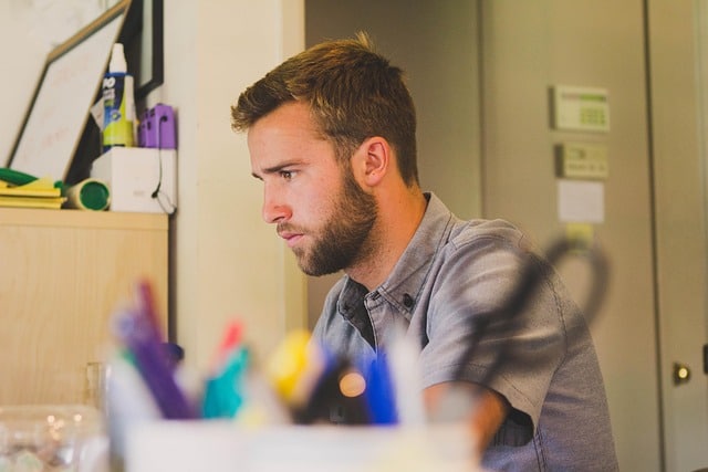 Bien-être au travail en 2026 : comment réengager vos talents par le Care et le sens man 597178 640